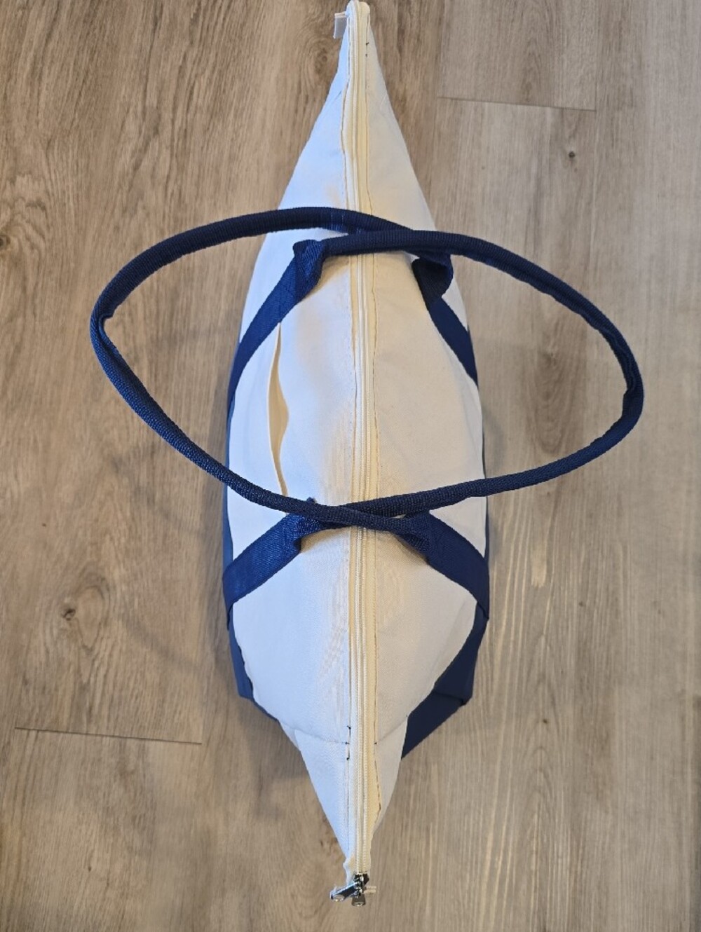 New Large Coller - Picture 2 of 5